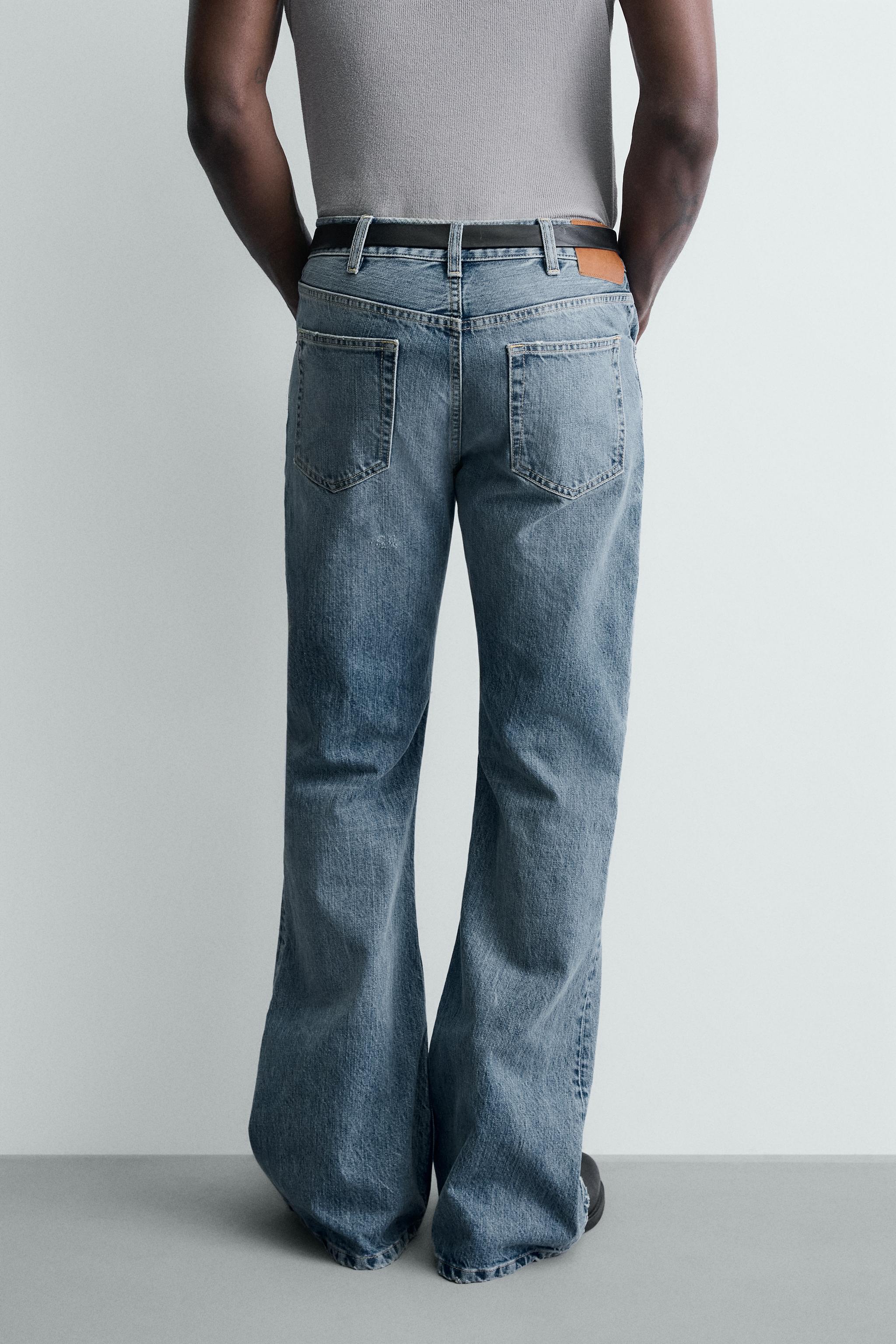 FLARE FIT JEANS